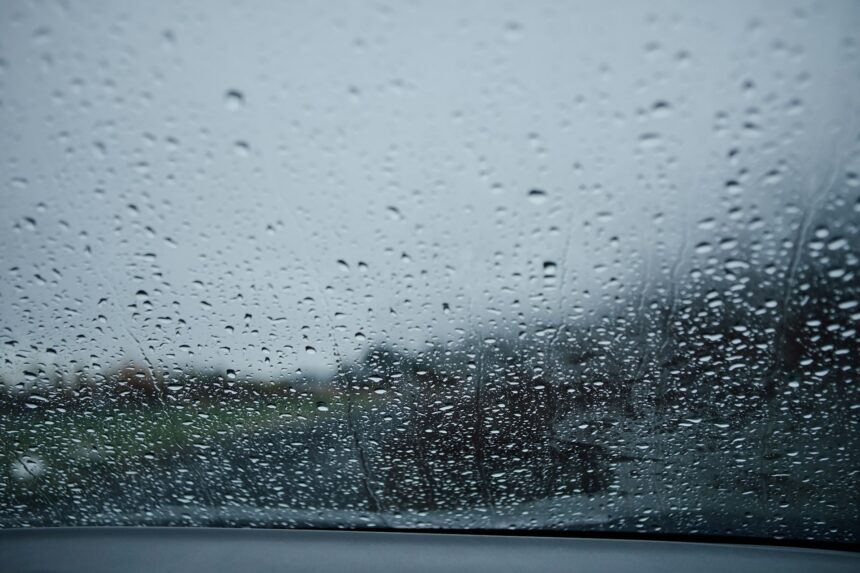 How to Apply Rain Repellent to Your Windshield